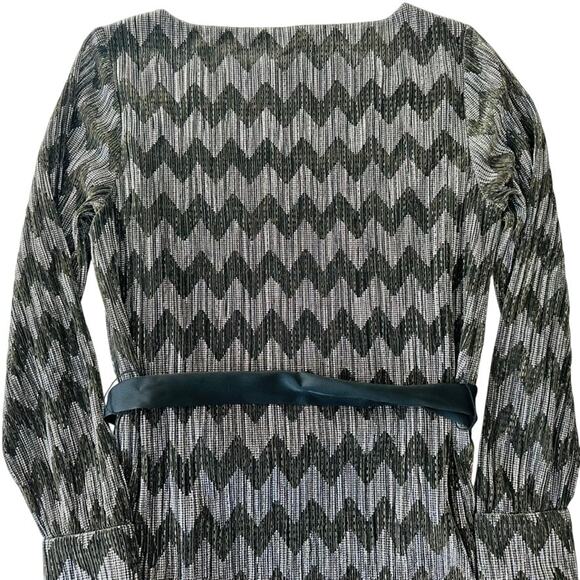 Banana Republic Chevron Boatneck Lurex Dress Black Gold Size 8 Holiday Party - Picture 9 of 11